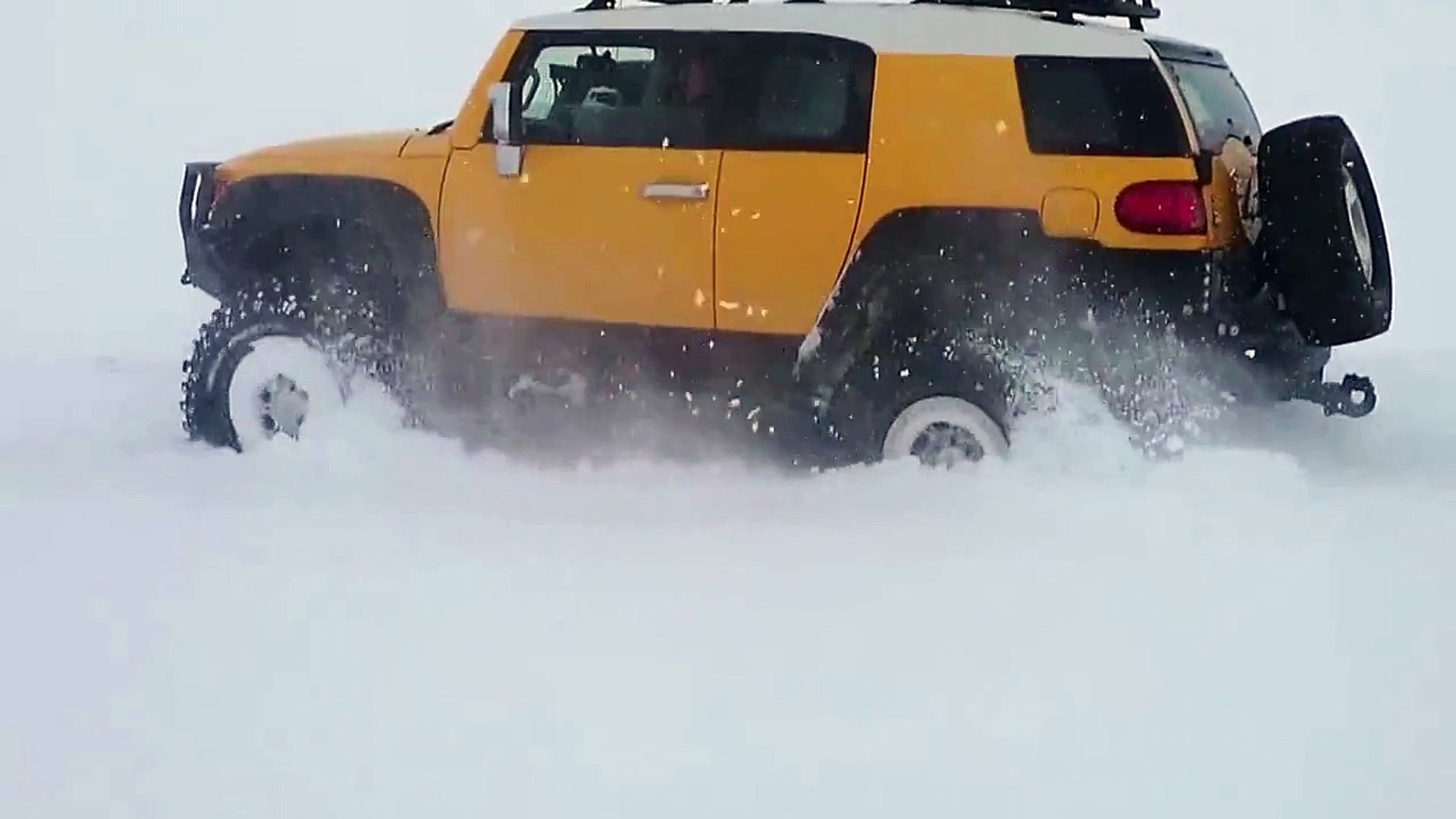 Fj Cruiser Vs Jeep Wrangler Extreme Deep Snow Challenge Part 2