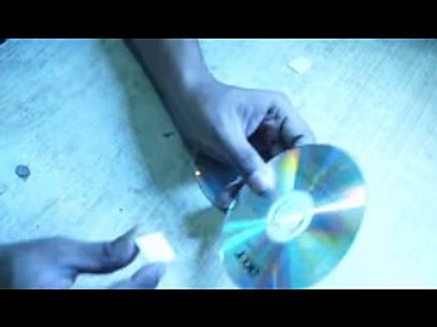 How to make a Robot Toy using proximity sensor and old CD