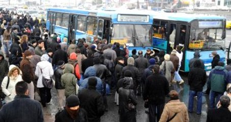 İstanbul'da Toplu Taşımaya Zam! Tam Bilet 2.30 TL Oldu