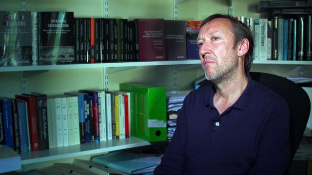 Emergence de nouveaux modèles d’actions publiques dans les territoires en crise, stratégies de « décroissance urbaine » par Patrick Le Galès