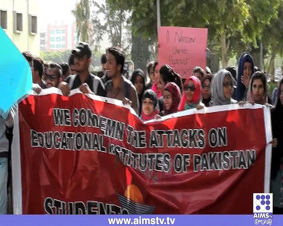 دہشت گردی کے خلادف این ای ڈی یونیورسٹی کے طلبہ طالبات کی واک۔۔۔!!!