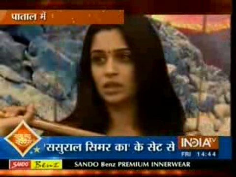 Patali Devi ne Simar ko kiya Roli ko Maar ne ke liye Majboor 29th Januarry 2016 Sasural Simar Ka