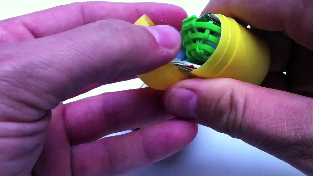 Kinder Surprise Eggs Unboxing Easter Eggs toy gift - Kinder sorpresa huevo juguete regalo