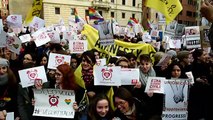 Gay parents in spotlight as Italy moves to criminalise surrogacy (Latest Sport)