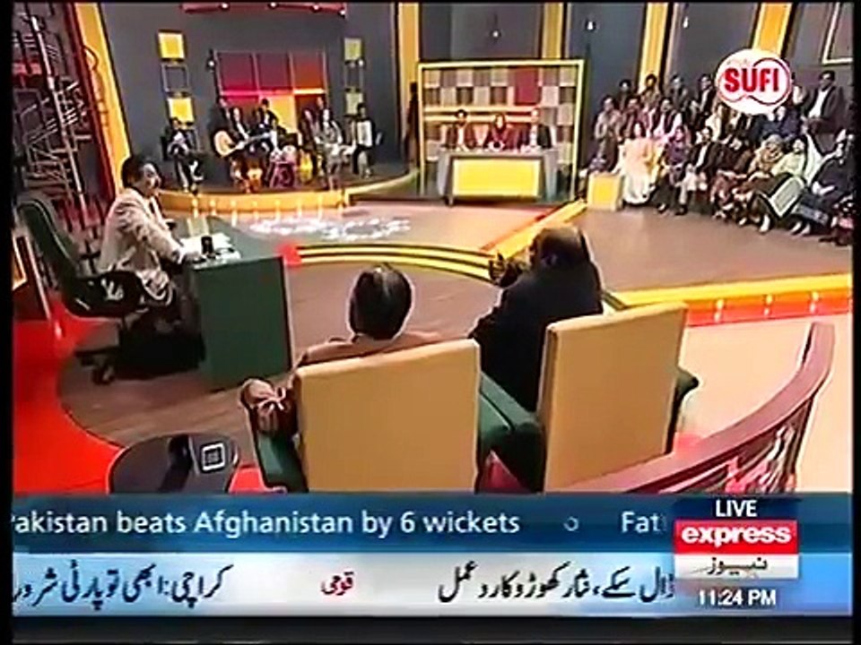 Khabardar with Aftab Iqbal   28 January 2016