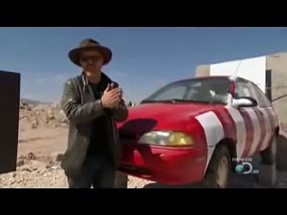 Kick B(00h04m48s-00h04m50s)