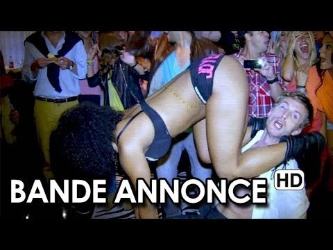 Babysitting - Bande Annonce officielle (2014) HD