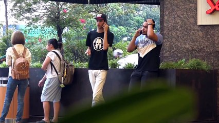 Crashing Phone Conversations - Maxmantv