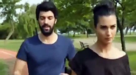 Cuplikan-cuplikan Adegan KISSING  _  ELIF & OMER _ Dalam CINTA ELIF