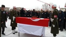 Sivas Şehit Piyade Astsubay Üstçavuş Özgür Erdoğan Son Yolculuğuna Uğurlandı-2