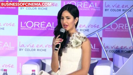 Katrina Kaif Confesses On Being Starstruck By Julianne Moore!