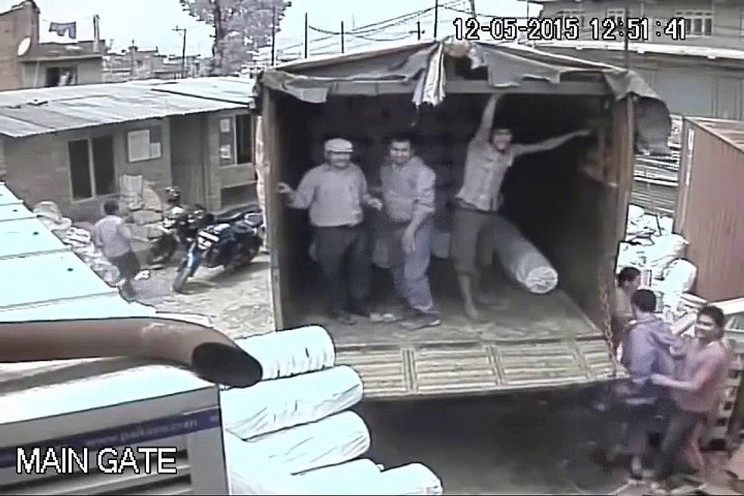 Nepal earthquake (7.4) live CCTV footage of plastic bucket manufacturing factory !!  Disastrous Earthquakes