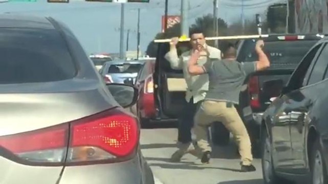 ZAP DU JOUR #341 : Road Rage - Batte de baseball VS manche à balai !