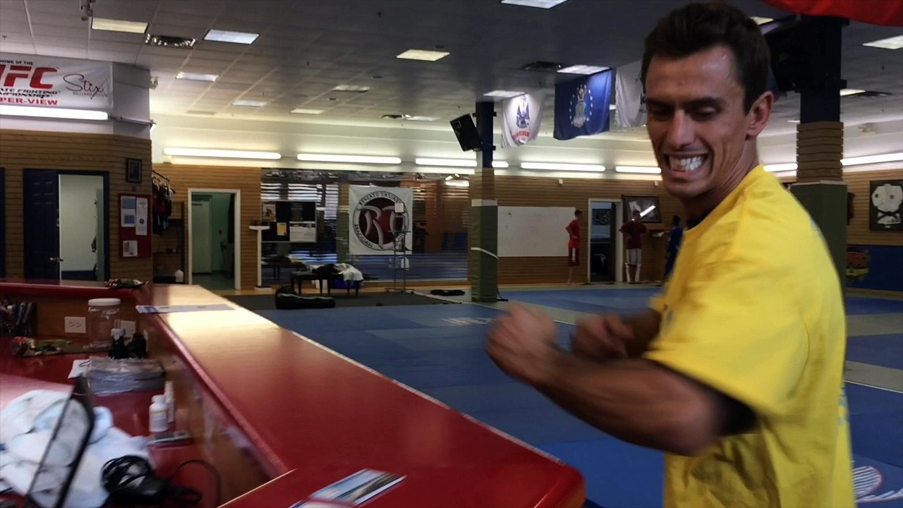 Mixed Martial Arts Gym Invasion for Sambo, Bjj, Judo, Wrestling, Muay Thai, Diets and Conditioning