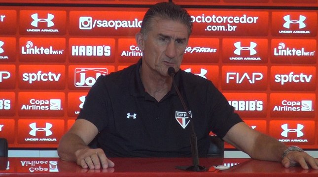 Bauza confirma negociação com ex-atacante do Palmeiras