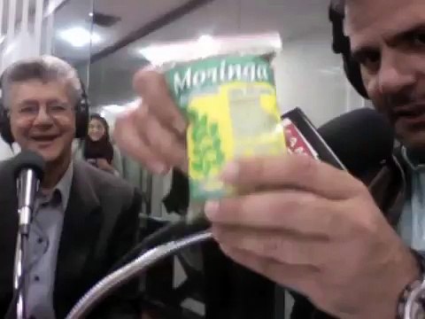 Luis Chataing transmitió su programa de radio desde la AN
