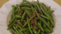 Garlicky bacon green beans