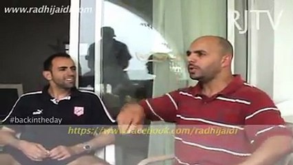 فؤاد ولد عمارة مع لاعبي المنتخب -ضحك