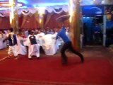 Serveurs à un mariage afghan