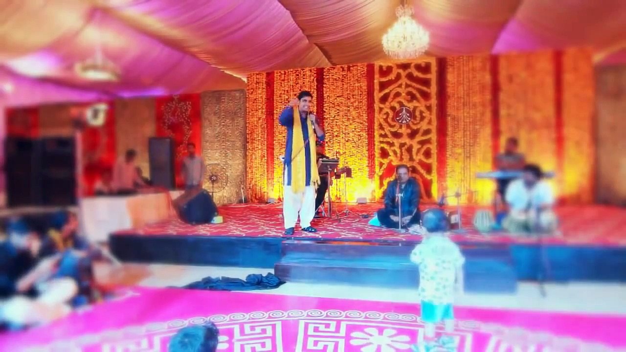 Hilarious Parody of Imran Khan and Go Nawaz Go at a Wedding Must Watch