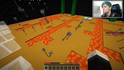 Minecraft | THIS MAP MAKES NO SENSE!!