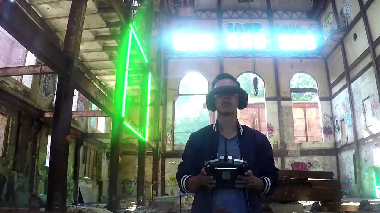Corrida maluca de drones