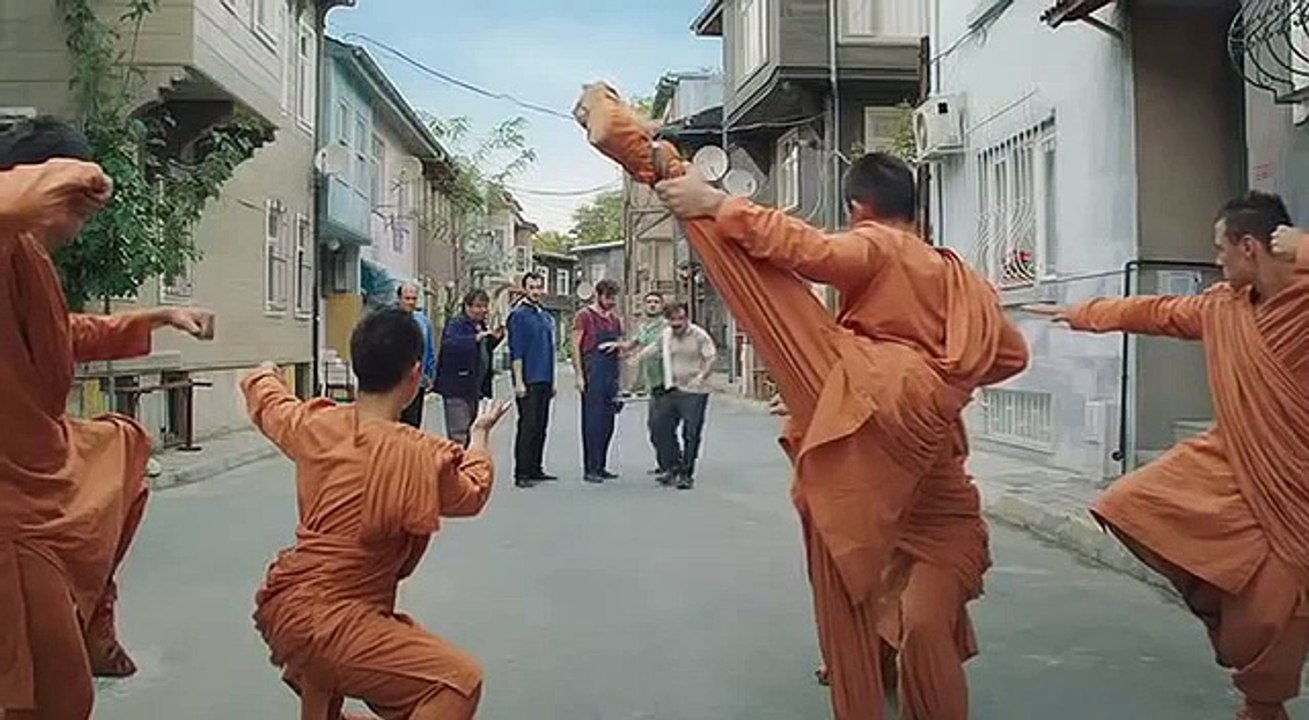 Türkiyenin En Güzel ve Komik Dövüş Sahnesi