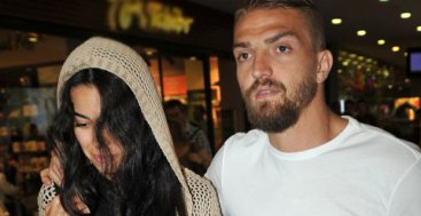 Asena Erkin'den Boşanan Caner Erkin'den İlk Paylaşım