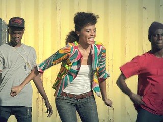 Syssi Mananga feat. Rico Amaj - NIEKESE