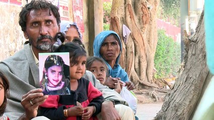 Pakistan : Convert Hindu girls to Muslim by force.