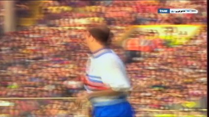 الشوط الاول مباراة برشلونة 1-0 سامبدوريا - نهائي دوري الابطال 1992