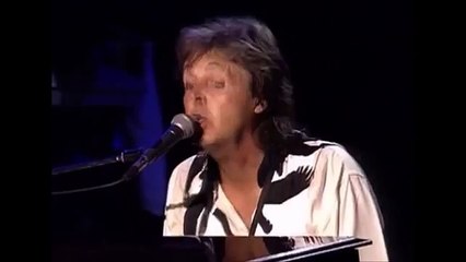 Paul McCartney - Hey Jude Live at Hyde Park