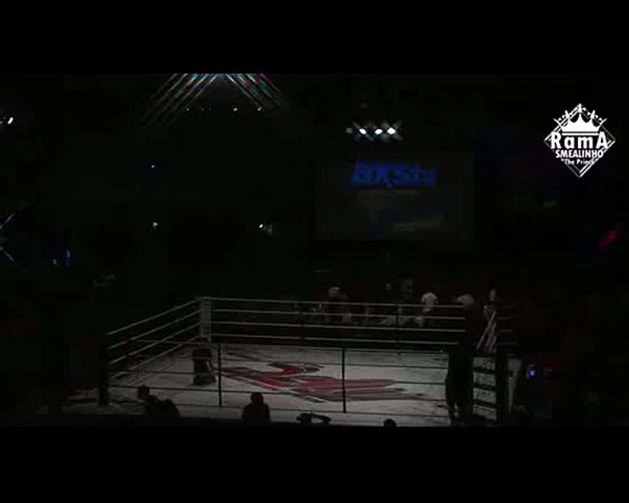 Fight Vide Smealinh Rama v Le Mein