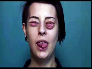 girl born with three mouths miracle of ALLAH,can you believe comment bellow