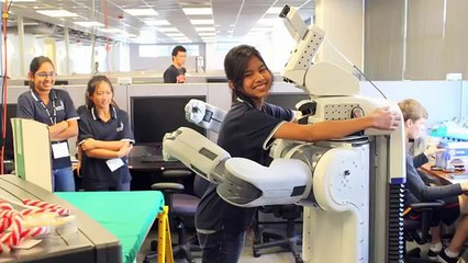 Top 10 Human Like Robots In The World