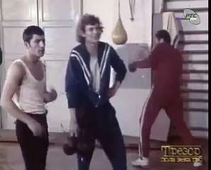 Beograd ili u tramvaj a na prednja vrata (1973) domaci film