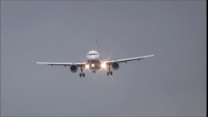 STORM ! HARD Crosswind Landing Germanwings A3  Crosswind Landing