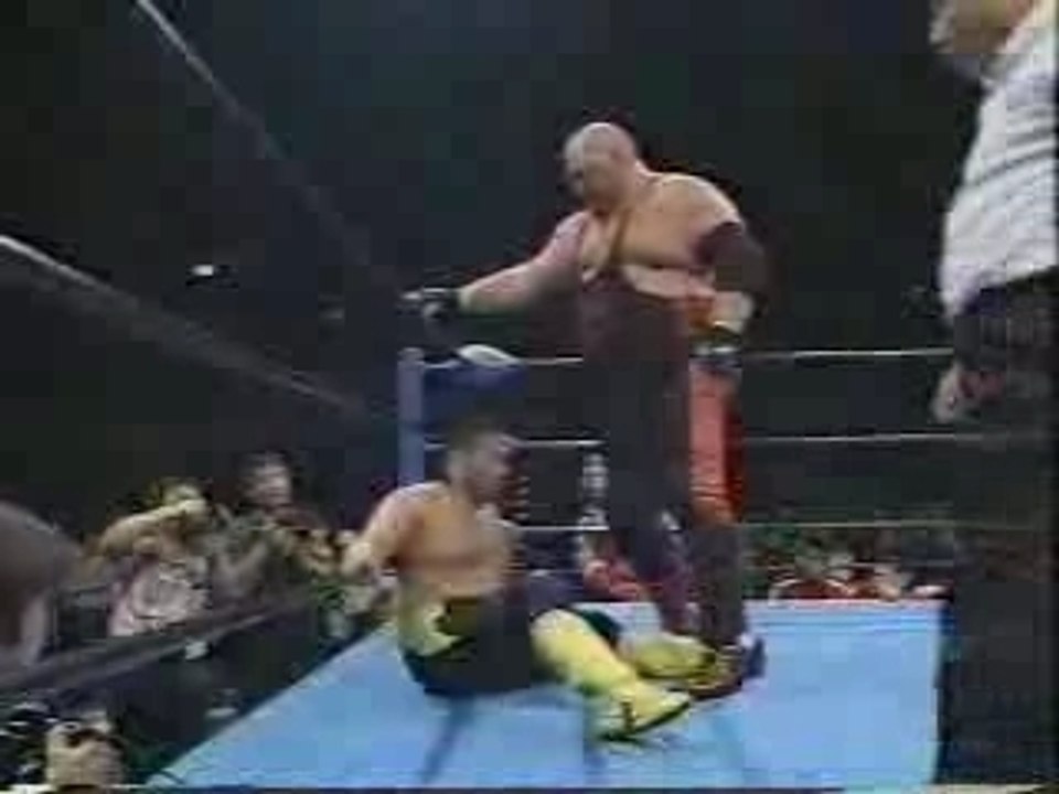 Toshiaki Kawada vs. Vader