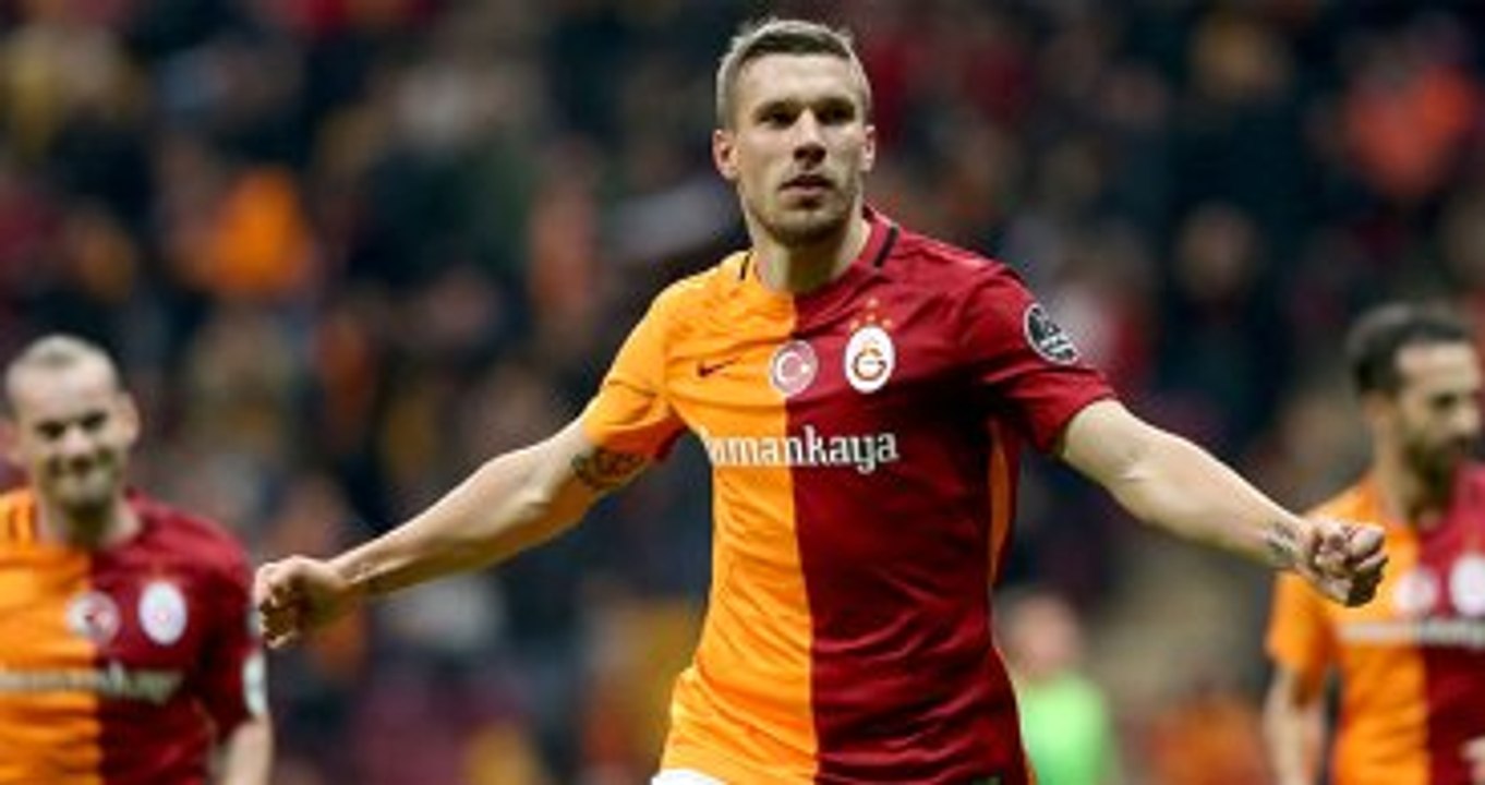 Lukas Podolski, 27 Milyon Euro'yu Reddetti