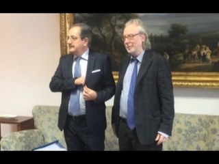 Napoli - Anno giudiziario, boom di casi di corruzione (29.01.16)