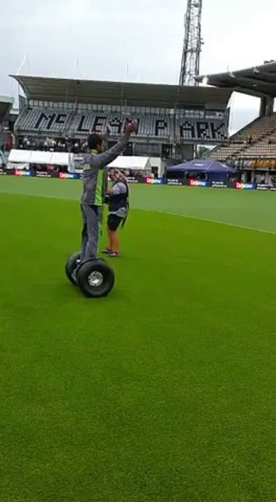 Hafeez riding on SEGWAY in Napier New Zealand ll must watch video