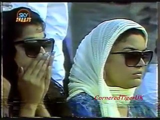 Waqar Younis Vs Ian Bishop - Unbelievable Final Over - MUST