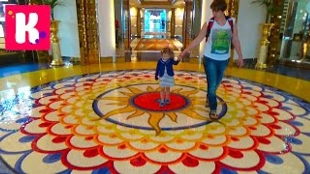 Катя в Дубаи День #1 на пляже и в бассейне подарочки от отеля Du