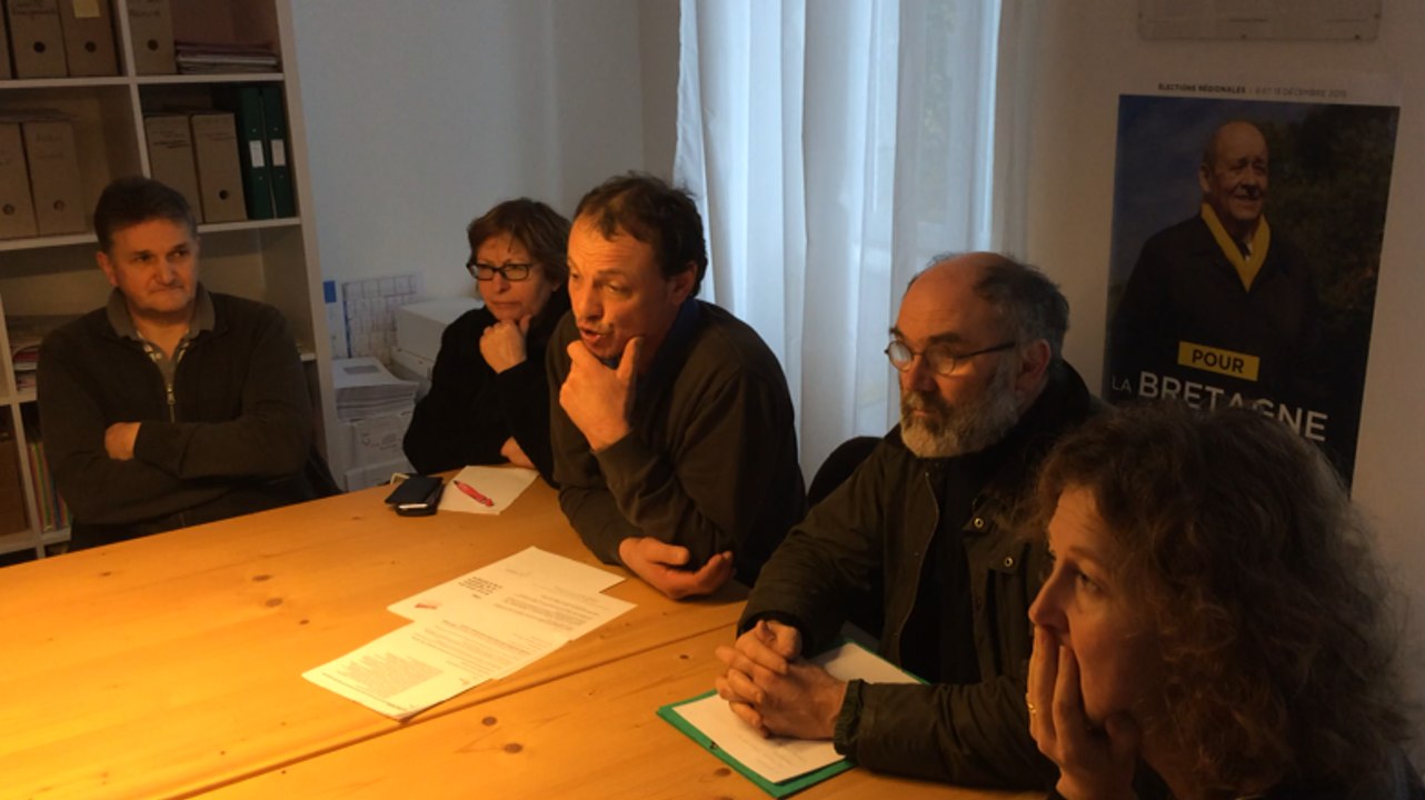 Les agriculteurs du pays de Châteaulin chez le député Ferrand