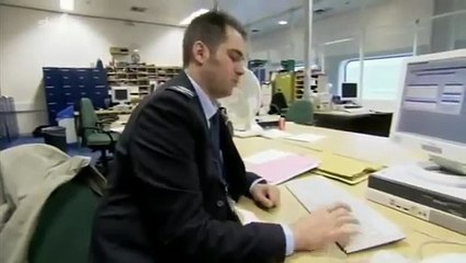 UK Border Force S01E08 -