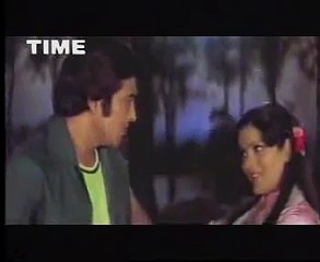 Zeenat Amaan -KASAM NA LO KOI HUM SE - BOMBAY 405 MILES