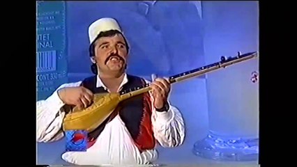 Ded Gjinaj - Kryqi ne qafe e shenjtani ne xhep (Official Video HD)