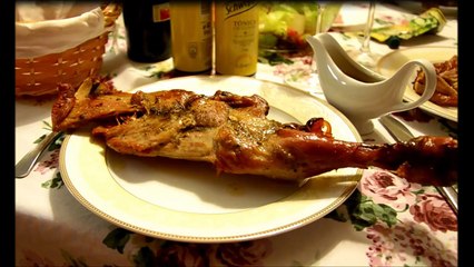 Нога молодого барашка, запеченная в духовке