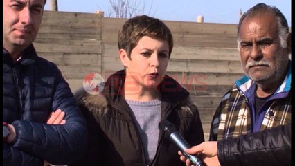 Djegia e barakave të romëve, Bashkia banesa provizore prej druri në zonën e Shkozës - Ora News