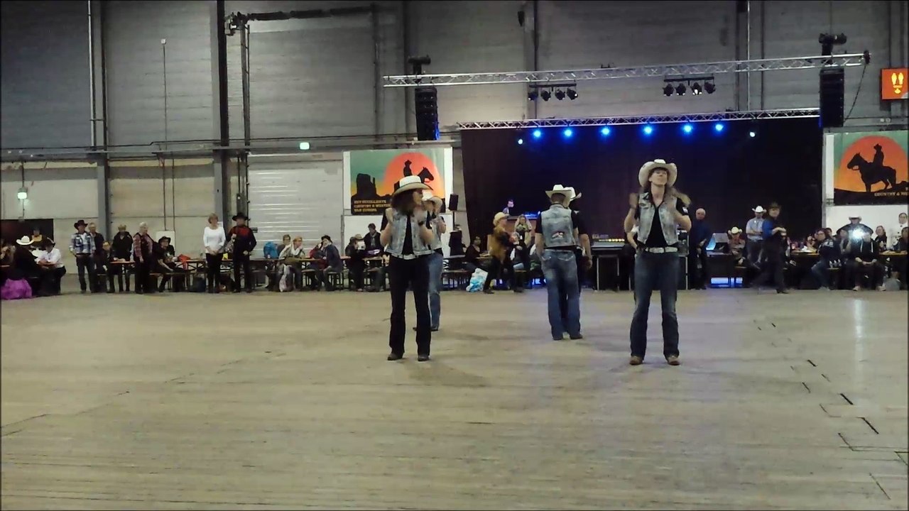 Mayday - Catalan-Demo der '2 Country's'